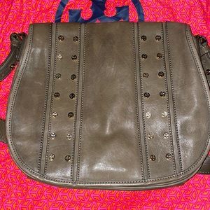 Beautiful olive green Tory Burch shoulder bag.